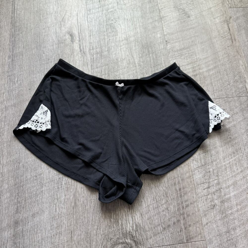 Victoriaโs Secret Sleep Shorts Size XS Black Ribbed Knit White Lace Bow Pajamas
